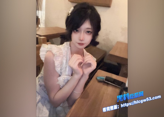 推特极品超美萝莉虎皮折耳猫福利视频合集顶级口技口交完美露脸各种姿势被男主猛猛一顿操 图1WH700x500px