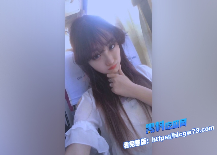 逆天颜值身材的白富美在家和男友做爱自录视频大量泄露修长美腿加颜值边看边操是真的得劲 4 逆天颜值身材的白富美在家和男友做爱自录视频大量泄露修长美腿加颜值边看边操是真的得劲 4