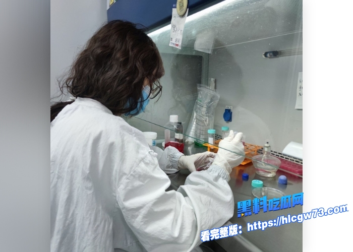 逆天颜值身材的白富美在家和男友做爱自录视频大量泄露修长美腿加颜值边看边操是真的得劲 10 逆天颜值身材的白富美在家和男友做爱自录视频大量泄露修长美腿加颜值边看边操是真的得劲 10