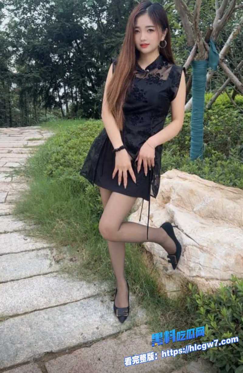 骚妇爱上大黑爹大黑吊无套猛插骚穴狂操一小时4 骚妇爱上大黑爹大黑吊无套猛插骚穴狂操一小时4