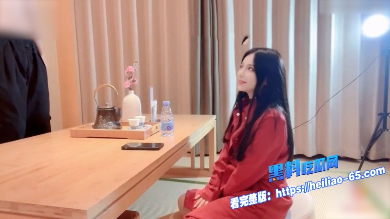 国产网黄欲梦子穿链条红衣被口罩猛男狂操到喷尿骚逼彻底沦陷2 国产网黄欲梦子穿链条红衣被口罩猛男狂操到喷尿骚逼彻底沦陷2