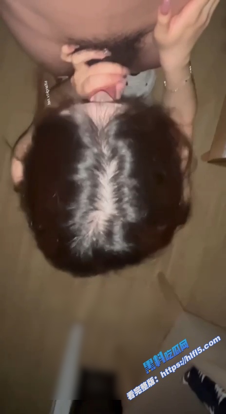 约炮抖音网红舞蹈生 穿着各种衣服挨炮 宛如百变大咖秀一样！6