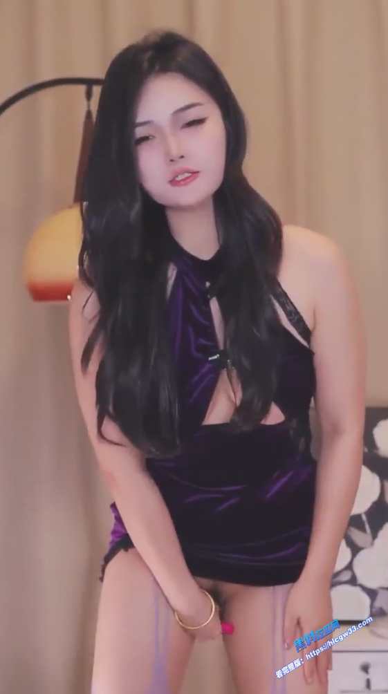 半糖主播福利姬美女森林林直播自慰潮喷视频曝光极品身材丰富道具满足一切观众条件 图9