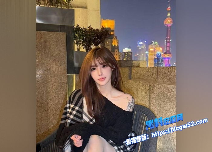 抖音极品网红线下和金主做爱视频流出顶级身材制服诱惑被金主后入爆操简直就是完美炮架啊 图1WH700x500px 抖音极品网红线下和金主做爱视频流出顶级身材制服诱惑被金主后入爆操简直就是完美炮架啊 图1WH700x500px