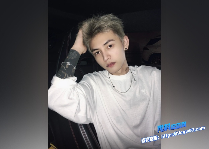 抖音年度大瓜百万网红小炸串和花百万互撕花百万被曝光吸毒嫖娼实在太热闹了 图8WH700x500px 抖音年度大瓜百万网红小炸串和花百万互撕花百万被曝光吸毒嫖娼实在太热闹了 图8WH700x500px