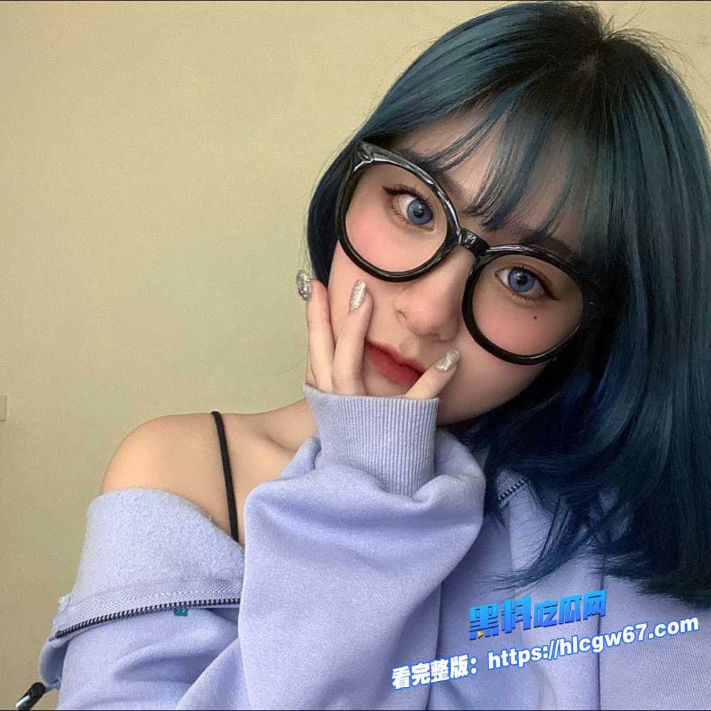 台湾医美助理 赵小晴 与男友酒店性爱视频流出 短发高冷美女 在床上也主动骑乘 69式互口 享受大屌插入的快感图1 台湾医美助理 赵小晴 与男友酒店性爱视频流出 短发高冷美女 在床上也主动骑乘 69式互口 享受大屌插入的快感图1