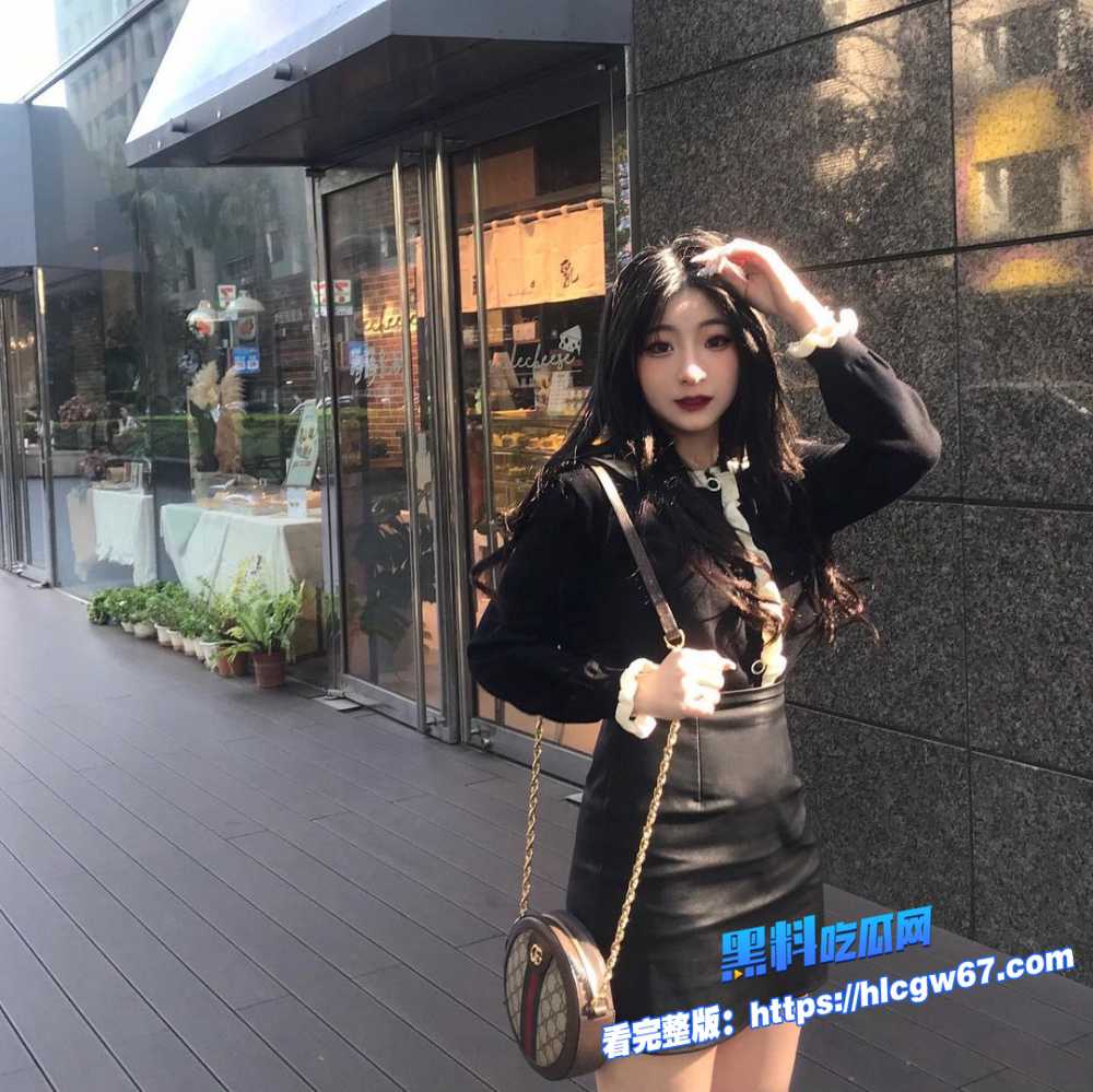 台湾医美助理 赵小晴 与男友酒店性爱视频流出 短发高冷美女 在床上也主动骑乘 69式互口 享受大屌插入的快感图6 台湾医美助理 赵小晴 与男友酒店性爱视频流出 短发高冷美女 在床上也主动骑乘 69式互口 享受大屌插入的快感图6