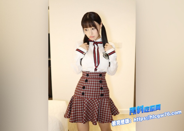 海角乱伦超短姐姐在床上熟睡露出纯白小内裤兽欲弟弟偷摸溜进房间被发现训斥鸡吧硬如钢筋强行发生关系 图1 海角乱伦超短姐姐在床上熟睡露出纯白小内裤兽欲弟弟偷摸溜进房间被发现训斥鸡吧硬如钢筋强行发生关系 图1