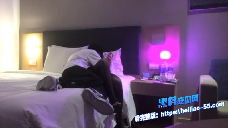 高颜值极品妹子不雅视频流出身穿性感情趣黑丝全程露脸遭男友疯狂打桩9 高颜值极品妹子不雅视频流出身穿性感情趣黑丝全程露脸遭男友疯狂打桩9