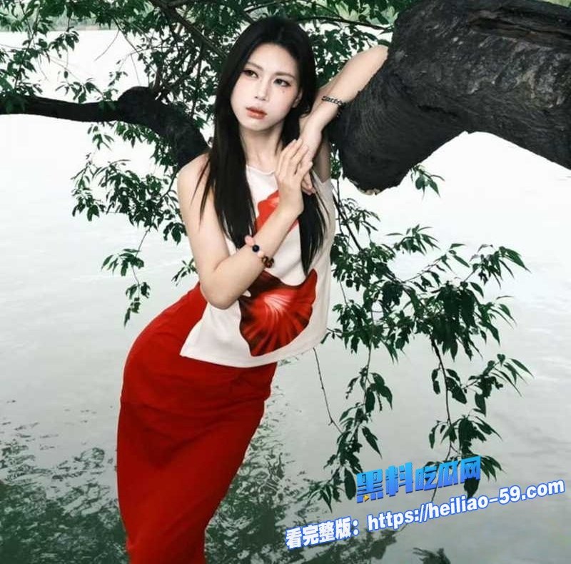 北京丰台高颜值美女陈漫自拍啪啪视频流出清纯御姐外表下藏不住的野性2 北京丰台高颜值美女陈漫自拍啪啪视频流出清纯御姐外表下藏不住的野性2