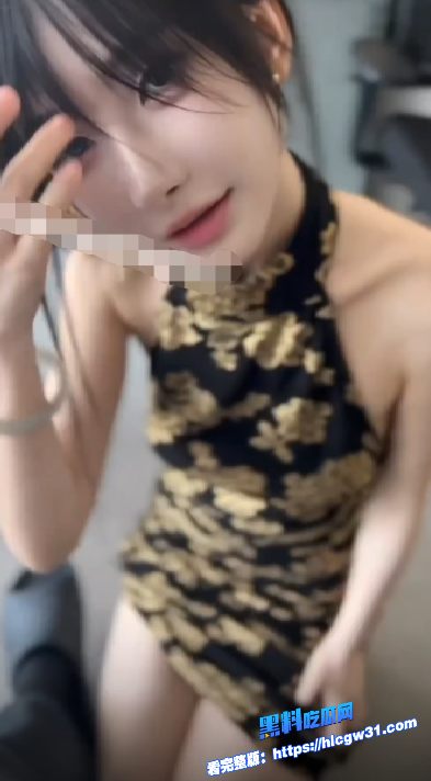 推特高颜值福利姬 song 榜一定制口交道具自慰视频流出！ 3