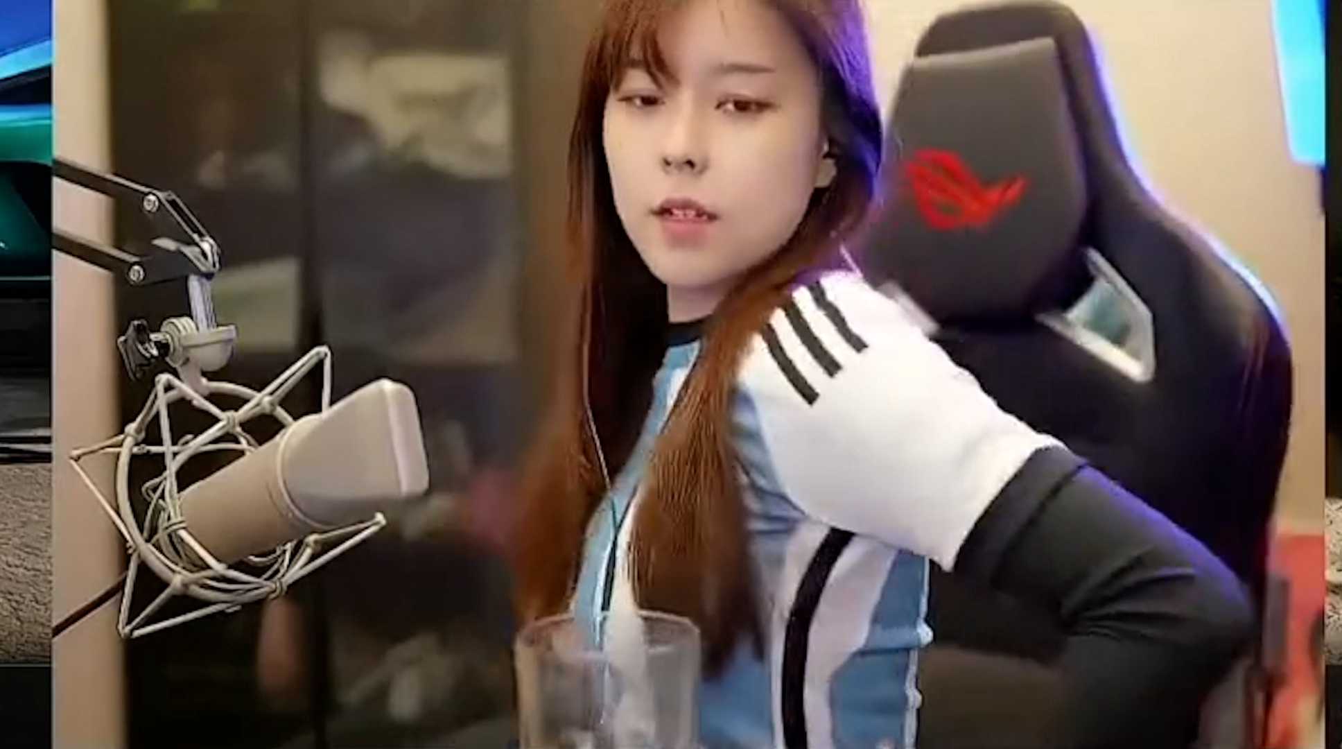 b7183