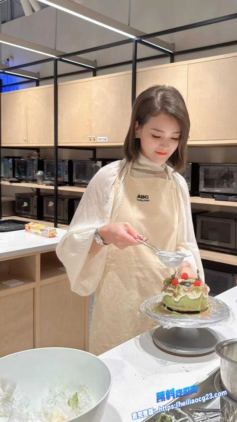 反差婊苏苏调教视频1 反差婊苏苏调教视频1