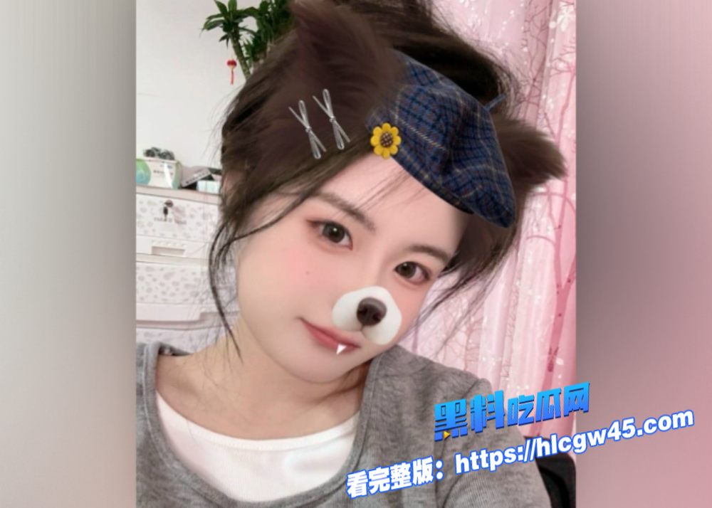 青岛高颜值气质美女幼师不雅视频曝光深情自慰表情十分享受 4
