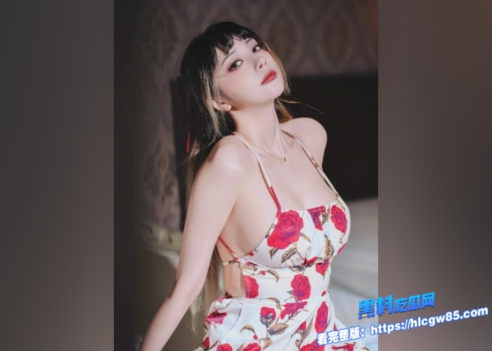 推特极品女神巨乳网黄HARUKA与闺蜜双飞玩男人粉嫩小穴骑乘狂摇蜜汁四溅榨干热精喷射高潮 5 推特极品女神巨乳网黄HARUKA与闺蜜双飞玩男人粉嫩小穴骑乘狂摇蜜汁四溅榨干热精喷射高潮 5