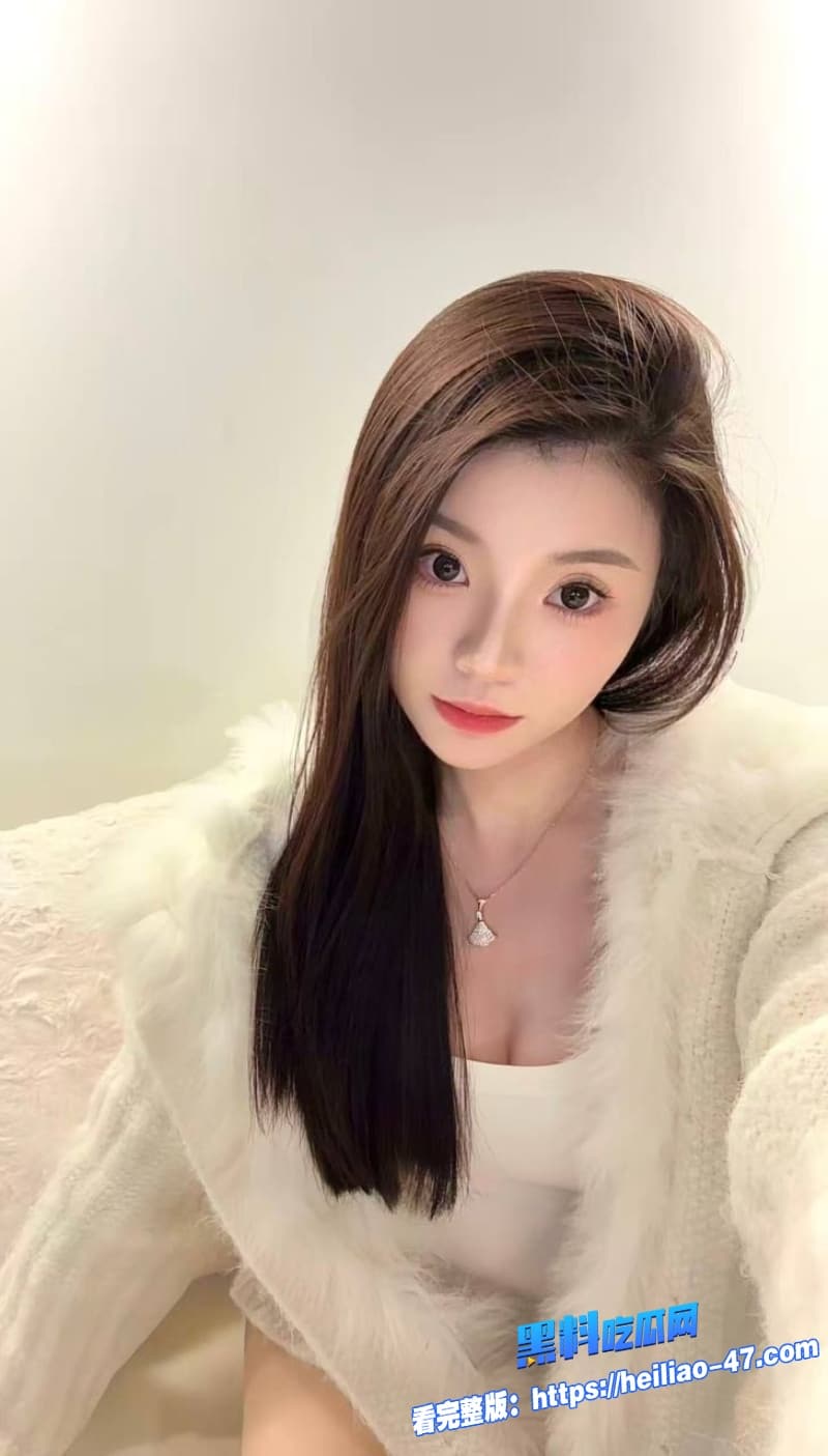 真实姐弟乱伦骚货极品姐姐被弟弟无套爆操最后求着把视频发到网上10