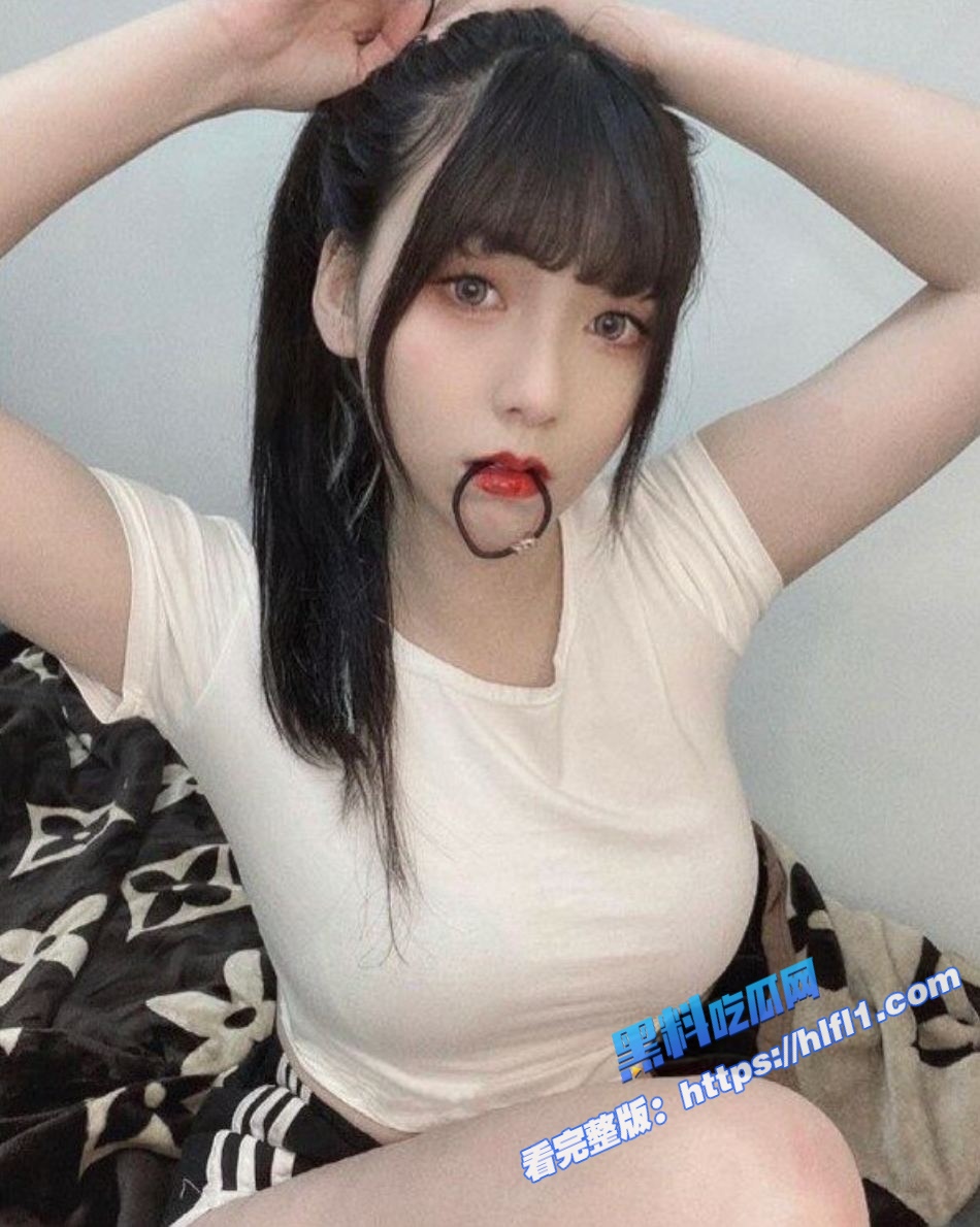 台湾国立体育大学毕业巨乳模特 糖糖 大尺度私密视频流出 揉奶用跳蛋自慰！1