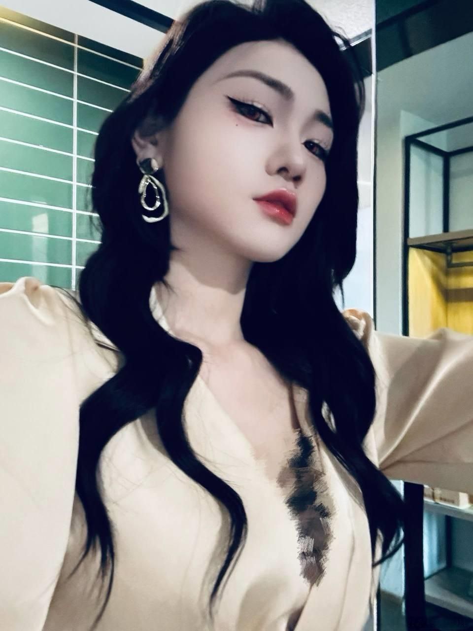 极品女大学生超高颜值 反差气质极极强 洗澡自拍视频泄密也不知道拍给谁看的!图2 极品女大学生超高颜值 反差气质极极强 洗澡自拍视频泄密也不知道拍给谁看的!图2