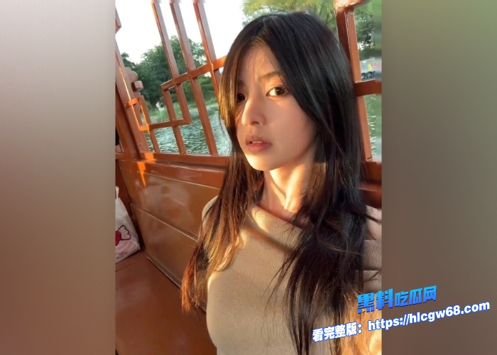 上海交大经济系班花李沁遭金主抛弃后大量SM照片视频流出各种道具塞屁眼白皙身材口技一流 图2 上海交大经济系班花李沁遭金主抛弃后大量SM照片视频流出各种道具塞屁眼白皙身材口技一流 图2