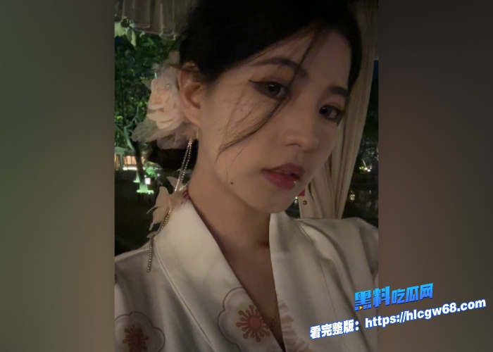 上海交大经济系班花李沁遭金主抛弃后大量SM照片视频流出各种道具塞屁眼白皙身材口技一流 图8 上海交大经济系班花李沁遭金主抛弃后大量SM照片视频流出各种道具塞屁眼白皙身材口技一流 图8