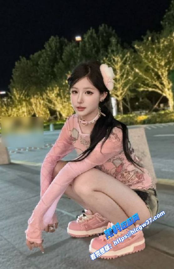 推特福利姬大学生宫廷式情趣内衣F杯大巨乳看人眼晕白色丝袜更是一绝就等着被蹂躏 图2 推特福利姬大学生宫廷式情趣内衣F杯大巨乳看人眼晕白色丝袜更是一绝就等着被蹂躏 图2