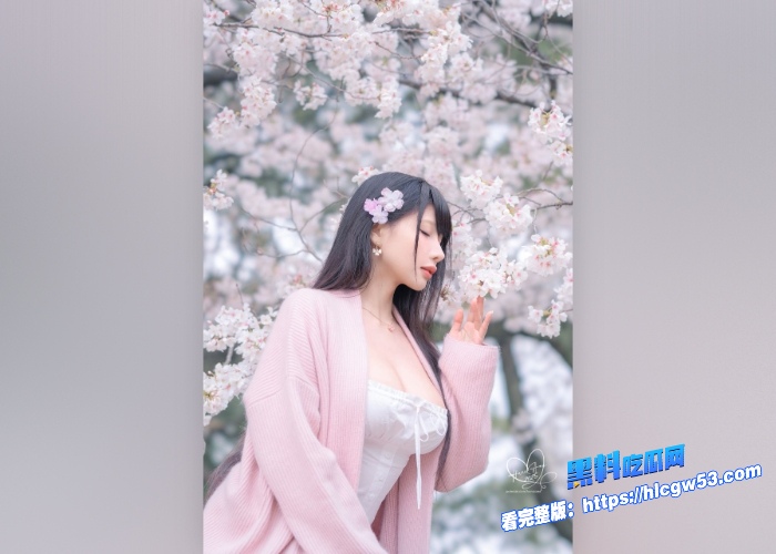 顶级颜值模特大尺度露点视频流出纯欲系女神疯狂勾引诱惑别人你能经得住诱惑吗 图40WH700x500px