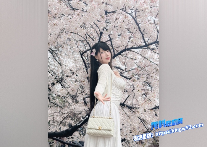 顶级颜值模特大尺度露点视频流出纯欲系女神疯狂勾引诱惑别人你能经得住诱惑吗 图54WH700x500px