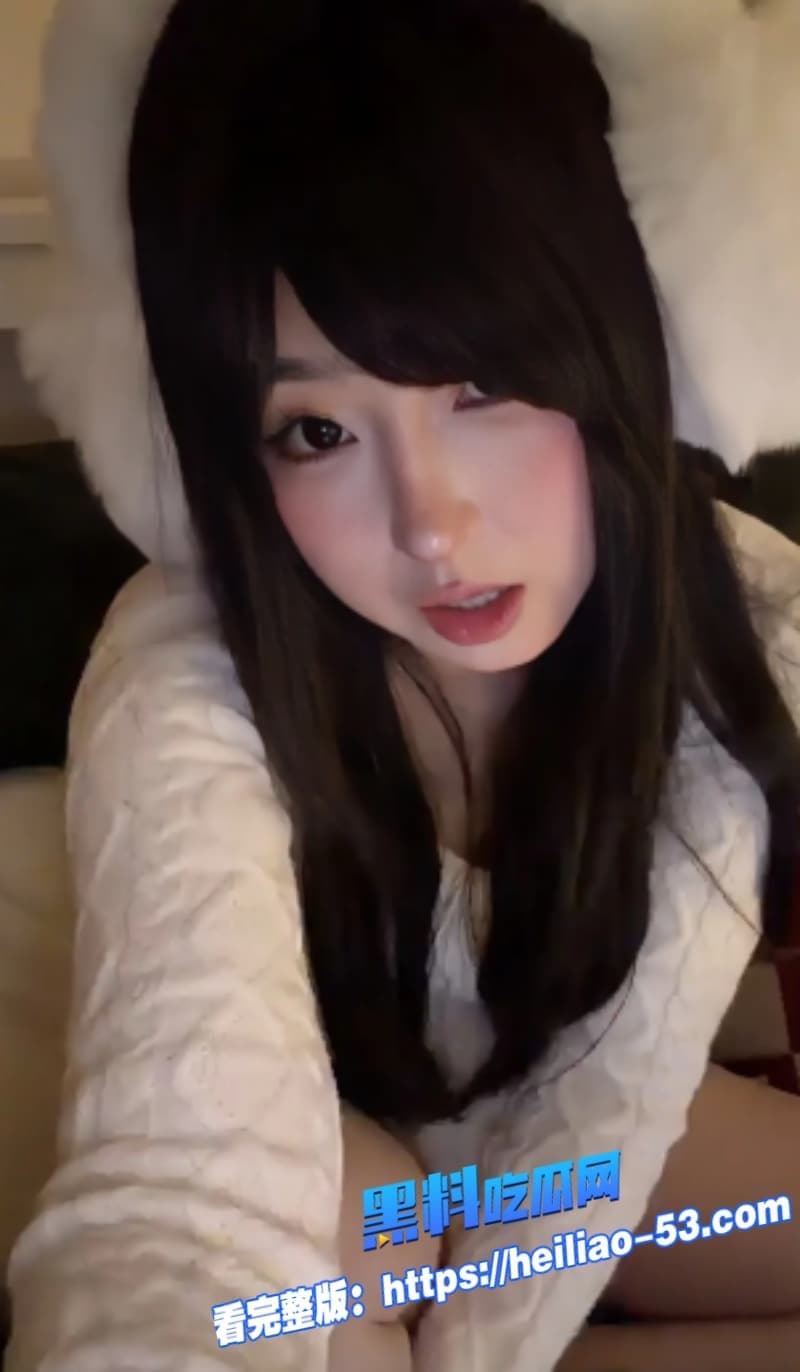 推特阿黑颜福利姬噗噗pupu新作女巫的毒药深喉口交纯享版福利视频流出 1