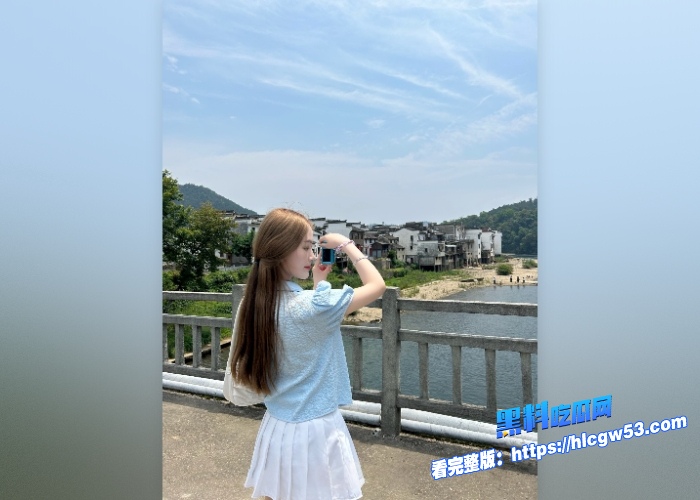 超高颜值美女被渣男调教玩弄身体还曝光性爱视频露脸口交后入啪啪妹子床上玩的是真开放 图3WH700x500px 超高颜值美女被渣男调教玩弄身体还曝光性爱视频露脸口交后入啪啪妹子床上玩的是真开放 图3WH700x500px
