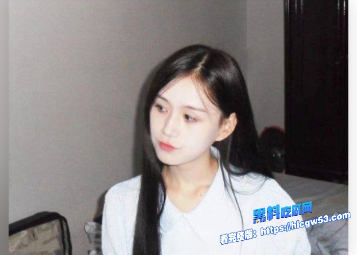 超高颜值美女被渣男调教玩弄身体还曝光性爱视频露脸口交后入啪啪妹子床上玩的是真开放 图4WH700x500px 超高颜值美女被渣男调教玩弄身体还曝光性爱视频露脸口交后入啪啪妹子床上玩的是真开放 图4WH700x500px