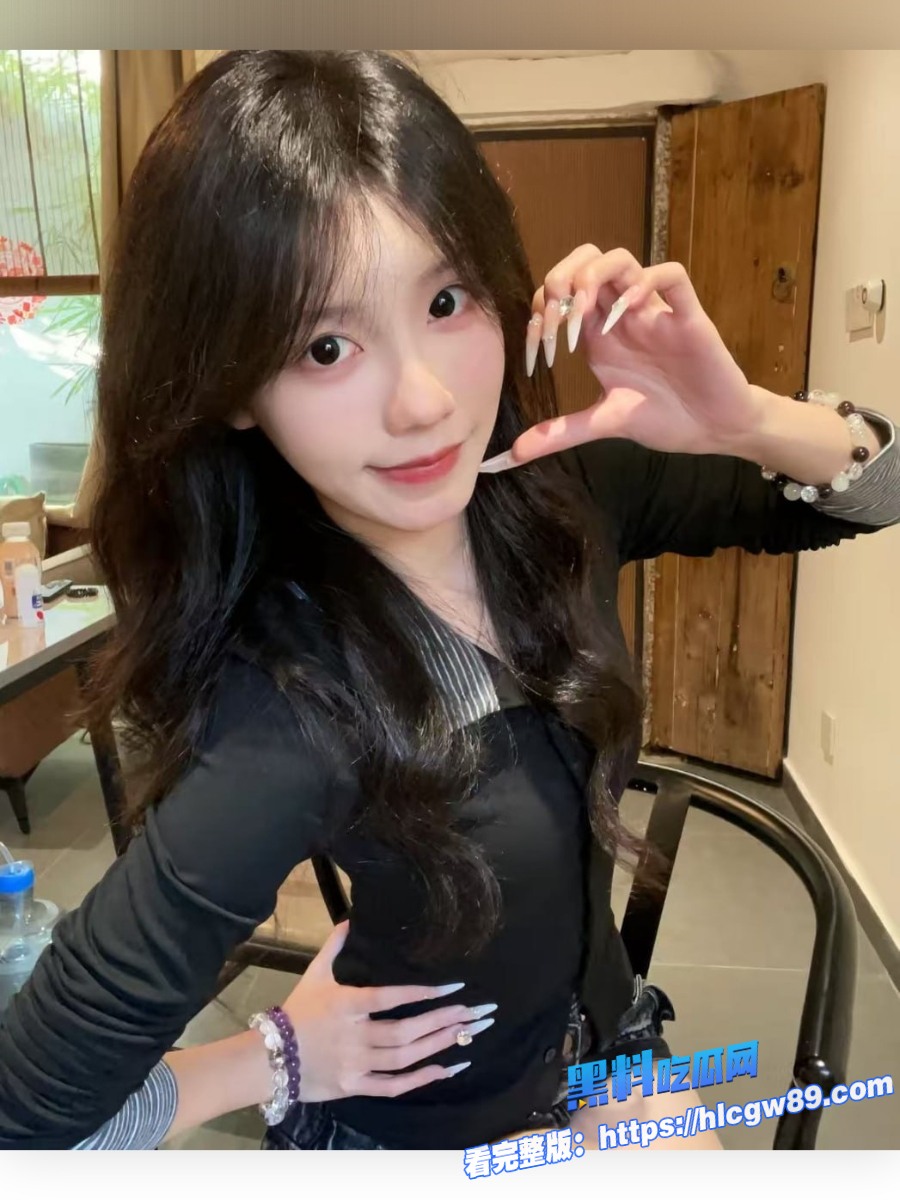 顶级清纯女神级反差婊 2