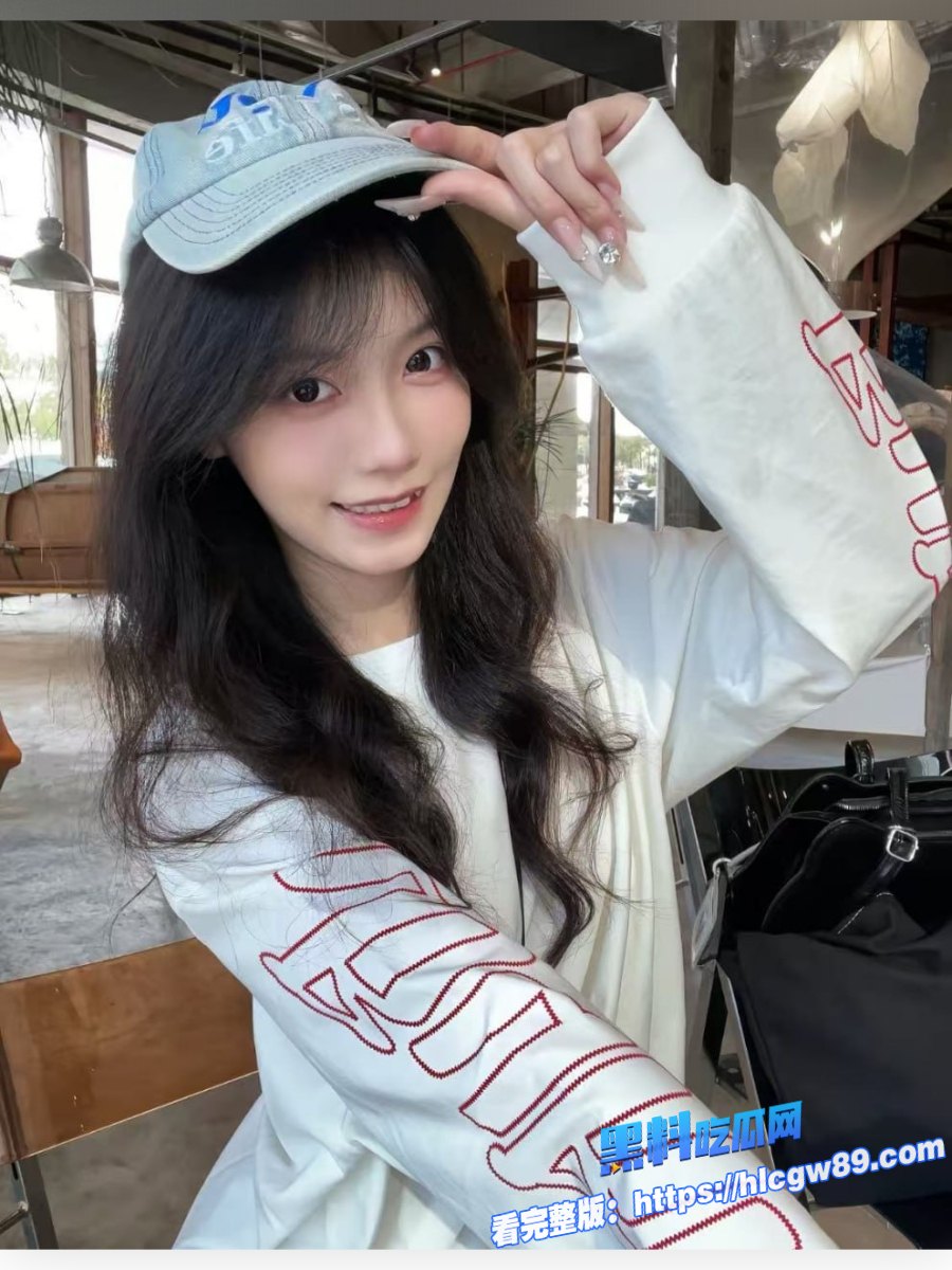 顶级清纯女神级反差婊 4
