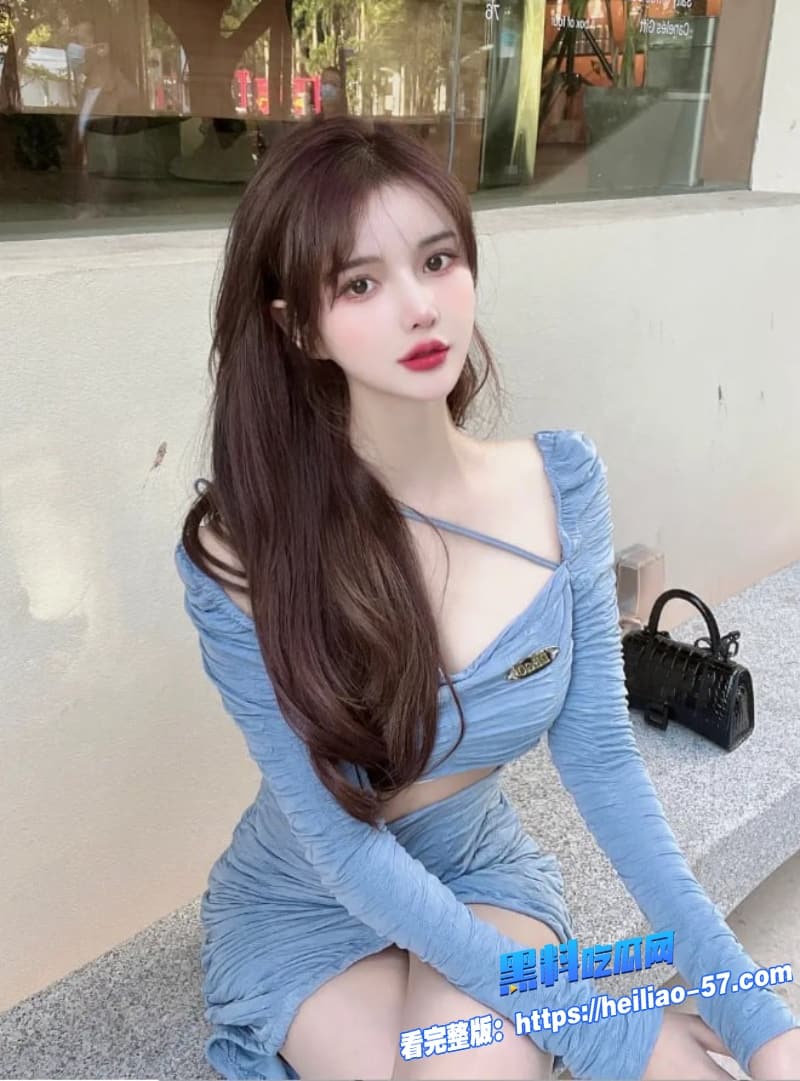 高颜值性感大长腿美女与大哥直播间疯狂做爱无毛馒头逼被无套疯狂输出1 高颜值性感大长腿美女与大哥直播间疯狂做爱无毛馒头逼被无套疯狂输出1