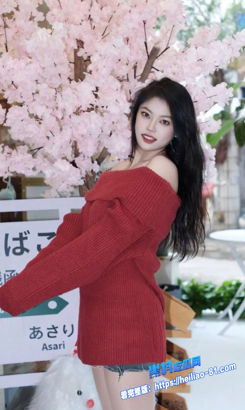 红边性感黑丝少妇偷情视频 戴套还喊别被发现 巨乳翘臀晃不停 全程浪叫要死了图4 红边性感黑丝少妇偷情视频 戴套还喊别被发现 巨乳翘臀晃不停 全程浪叫要死了图4