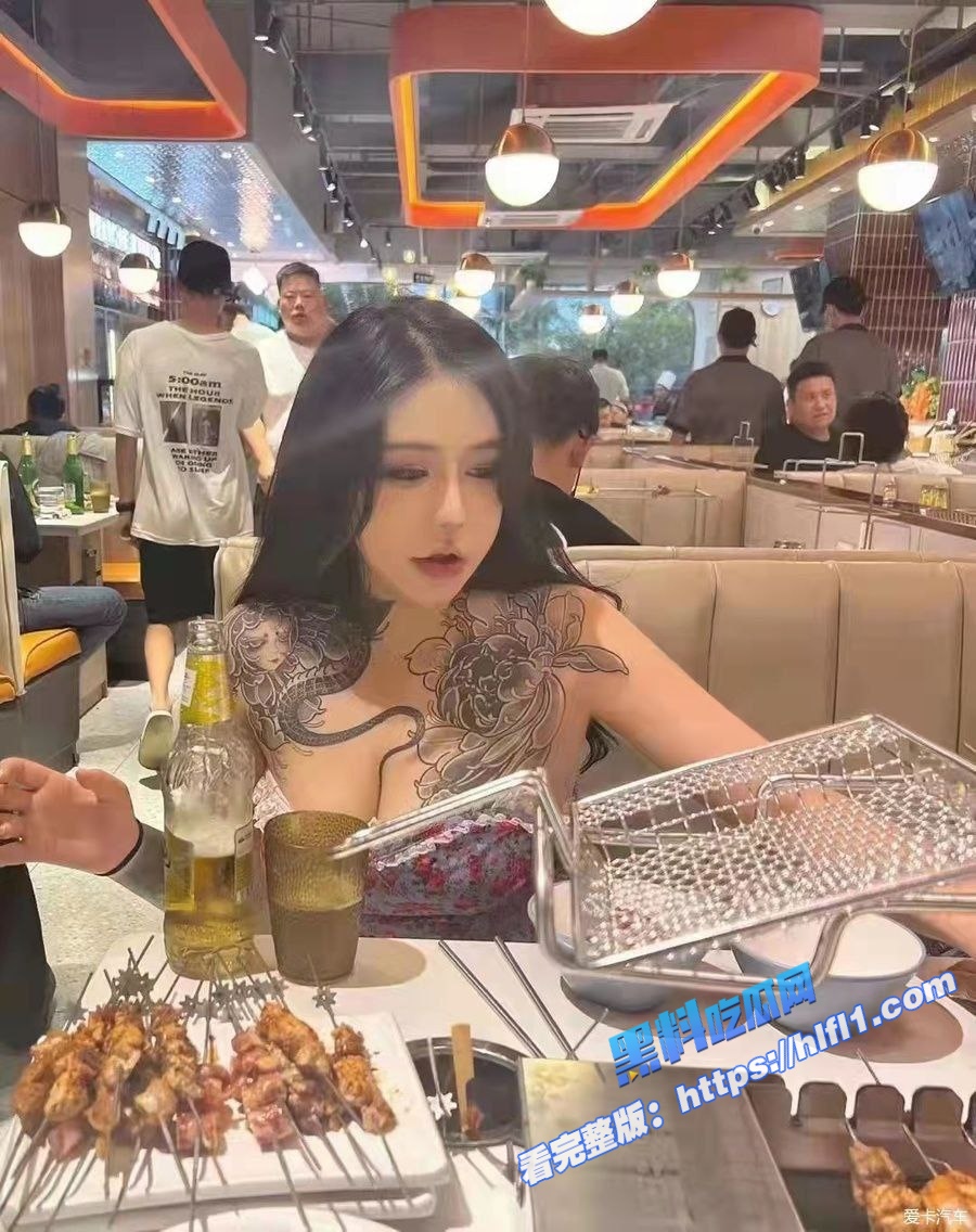 全网疯求 抖音 温柔龍丹妹 纹身精神小妹 魔都38F网红母狗兼职外围被3P!3 全网疯求 抖音 温柔龍丹妹 纹身精神小妹 魔都38F网红母狗兼职外围被3P!3