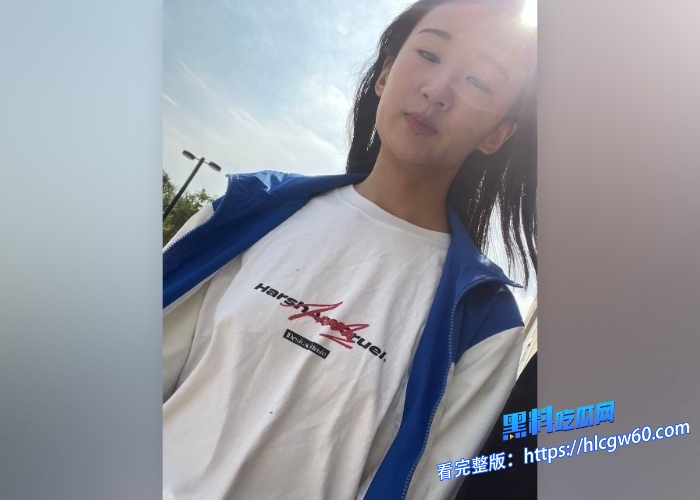 极品颜值情侣私拍泄密曝光女的长得好有气质还有一双绝世美腿反差骚母狗情趣口交啪啪大量生活照流出 图3 极品颜值情侣私拍泄密曝光女的长得好有气质还有一双绝世美腿反差骚母狗情趣口交啪啪大量生活照流出 图3