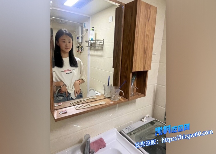 极品颜值情侣私拍泄密曝光女的长得好有气质还有一双绝世美腿反差骚母狗情趣口交啪啪大量生活照流出 图4 极品颜值情侣私拍泄密曝光女的长得好有气质还有一双绝世美腿反差骚母狗情趣口交啪啪大量生活照流出 图4
