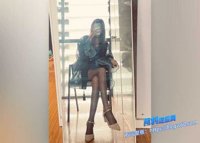 极品颜值情侣私拍泄密曝光女的长得好有气质还有一双绝世美腿反差骚母狗情趣口交啪啪大量生活照流出 图7 极品颜值情侣私拍泄密曝光女的长得好有气质还有一双绝世美腿反差骚母狗情趣口交啪啪大量生活照流出 图7