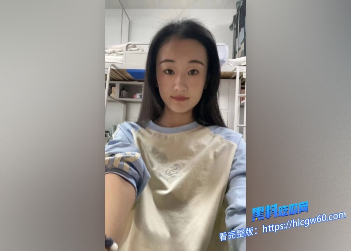 极品颜值情侣私拍泄密曝光女的长得好有气质还有一双绝世美腿反差骚母狗情趣口交啪啪大量生活照流出 图9 极品颜值情侣私拍泄密曝光女的长得好有气质还有一双绝世美腿反差骚母狗情趣口交啪啪大量生活照流出 图9