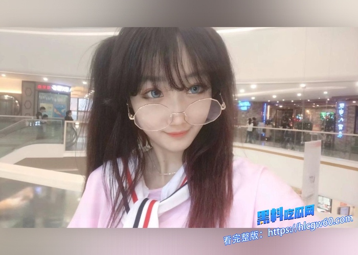极品颜值情侣私拍泄密曝光女的长得好有气质还有一双绝世美腿反差骚母狗情趣口交啪啪大量生活照流出 图12 极品颜值情侣私拍泄密曝光女的长得好有气质还有一双绝世美腿反差骚母狗情趣口交啪啪大量生活照流出 图12
