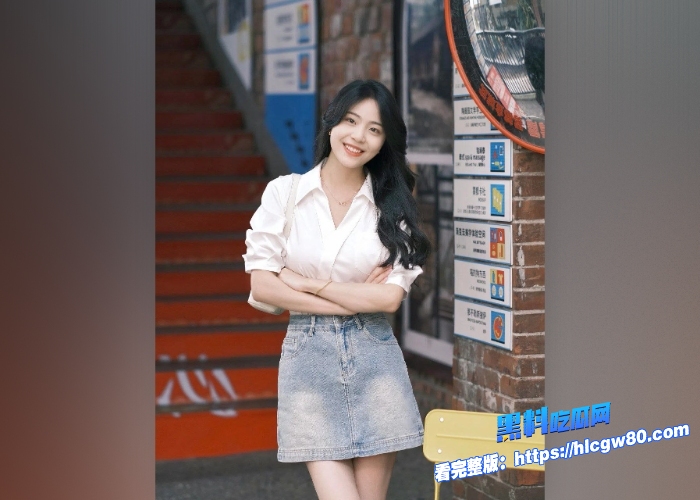极品身材女神寂寞难耐逼里塞玩具震动不止强制外卖小哥上门拿出大屌忽悠勾引跪舔榨精口交深喉激情对白浪叫哥哥快操我做爱高潮狂欢黑丝美腿缠身香艳炸裂9