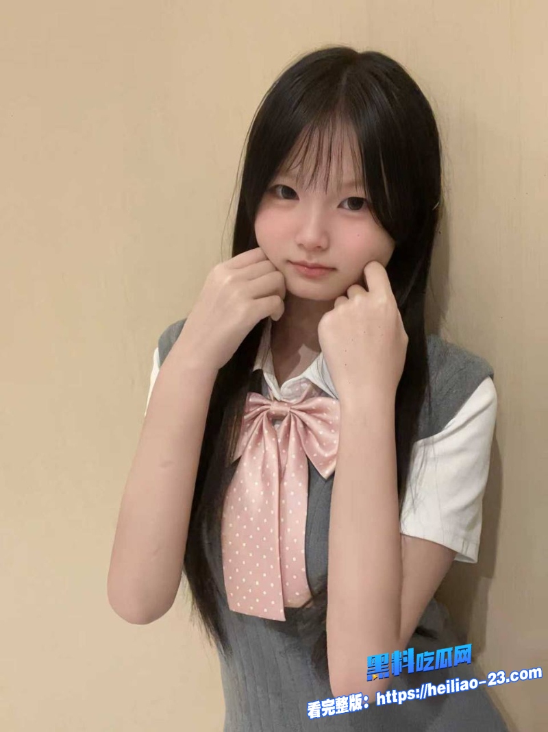 反差婊妹妹深夜潜入姐夫卧室偷情视频曝光姐夫发现后反客为主无套内射太炸裂 4