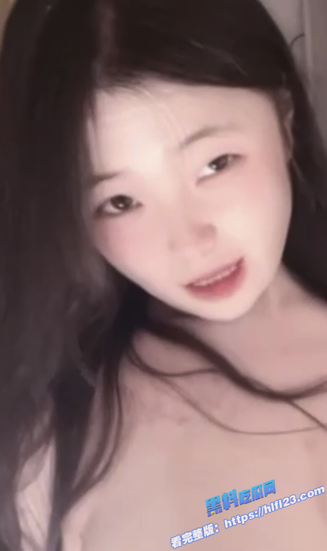 推特网红 小坦克 童颜巨乳极品身材 宿舍户外各种地方露脸自慰 就像一条淫荡母狗！4