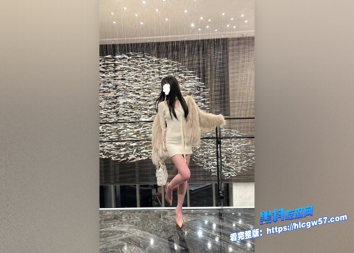 推特高颜值御姐博主银牌灌汤小笼包身材完美穿搭性感大量自拍图片视频流出绝对的高质量女性 图4 推特高颜值御姐博主银牌灌汤小笼包身材完美穿搭性感大量自拍图片视频流出绝对的高质量女性 图4