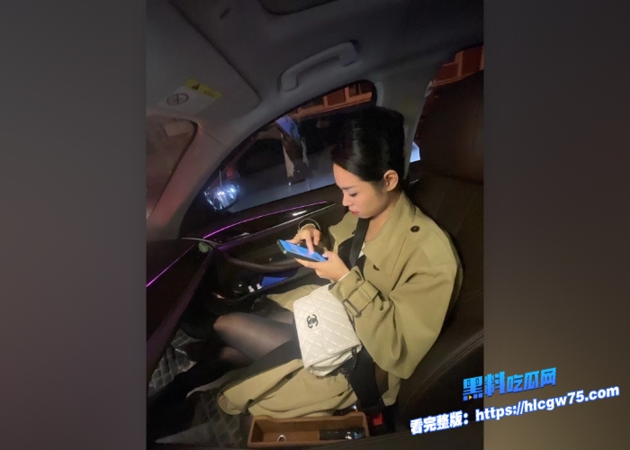 推特空姐网红月野兔mmy与纹身大客户暴力性爱视频流出打桩机疯狂抽插骚逼内射浓浆流出1