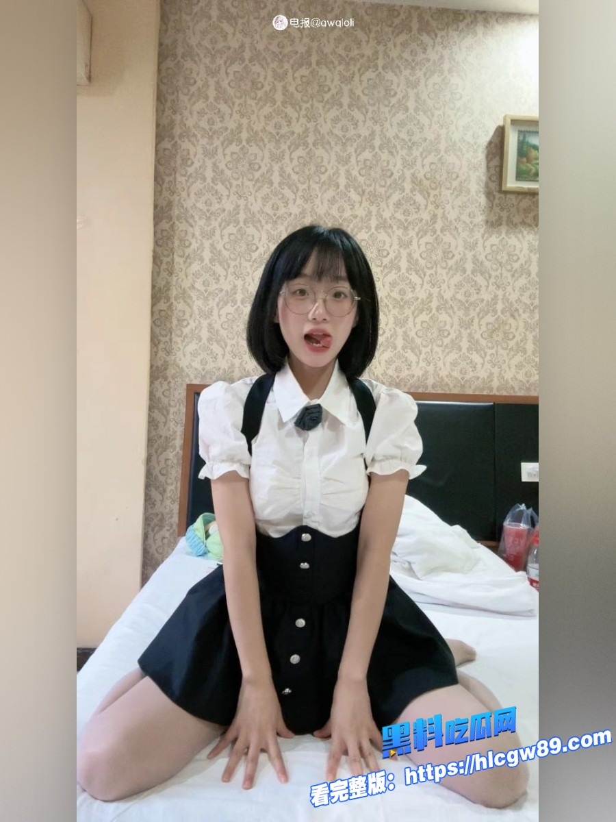 抖音极品高颜值反差眼镜妹王胜利1 抖音极品高颜值反差眼镜妹王胜利1