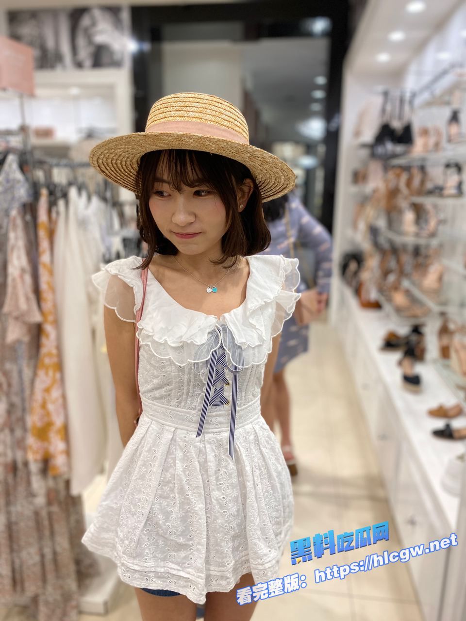 白虎小母狗生活照 白虎小母狗生活照