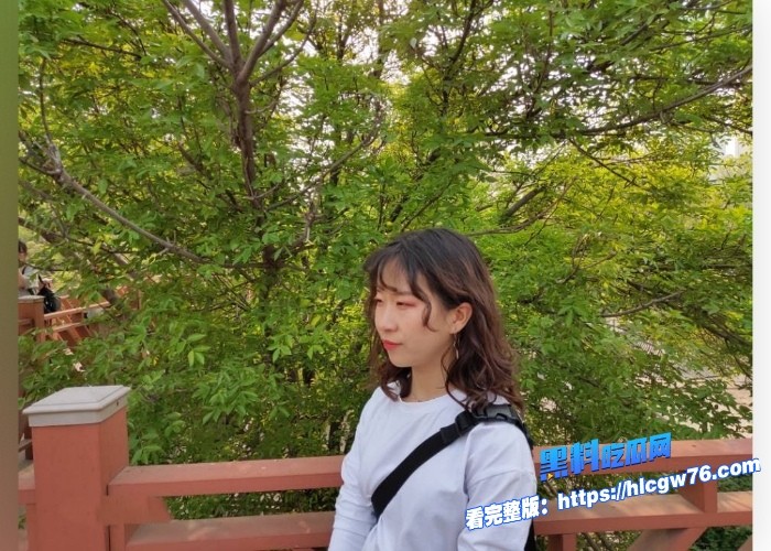 杭州私立高中语文老师魏雨静淫民教师和炮友啪啪啪视频曝光主动张开双腿求操骚穴挺黑啊 图8