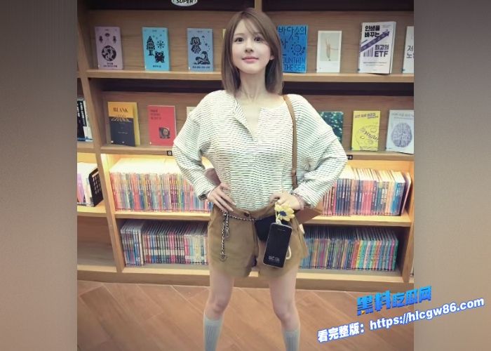 AI明星换脸系列赵露思欲求不满在沙发和床上3次被干的大汗淋漓激情爆操代入感百分百 4