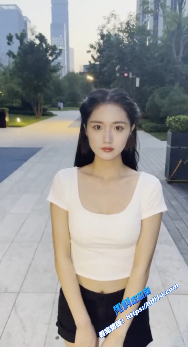 抖音网红 焕儿 百万粉丝汉服模特 出演多部网剧 被摄影师调教成小母狗 图1